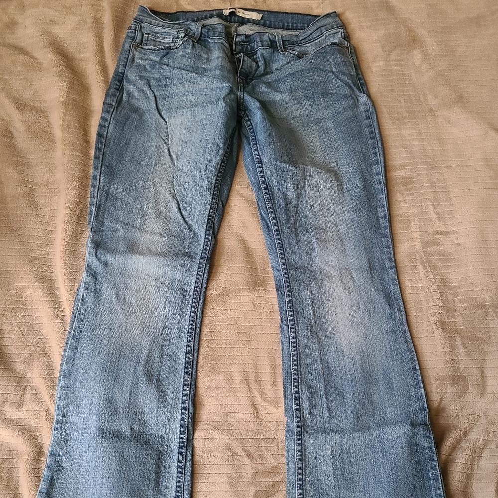 Levi's 524 bootcut jeans
